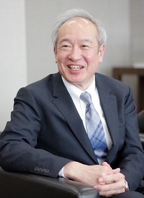 Dr. Kazushi Kuse